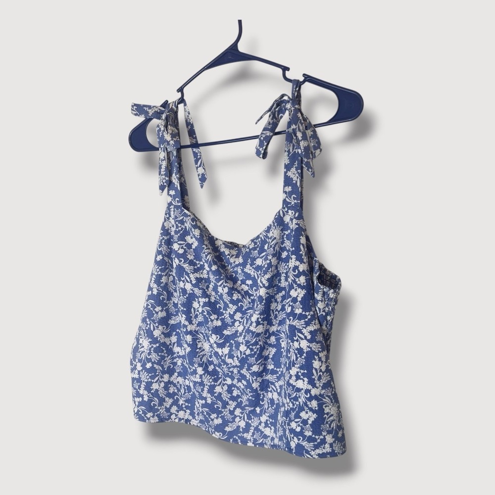 Old Navy Blue White Floral Cropped Tank Top Size XXL